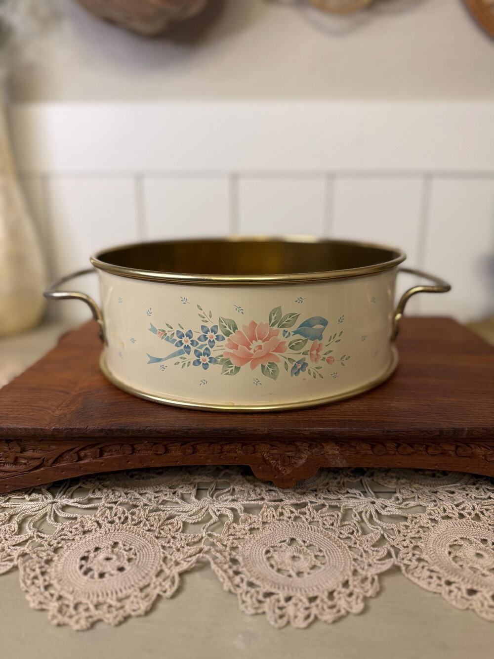 Vintage Corelle Casserole Dish Stand
